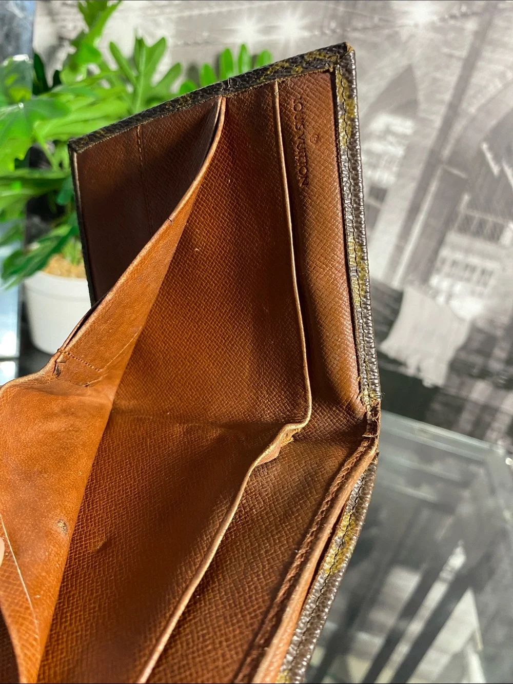 Authentic Vintage Louis Vuitton Monogram Elise Envelope Flap Closure Wallet